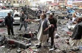 Bom Bunuh Diri Tewaskan 49 Orang di Pakistan